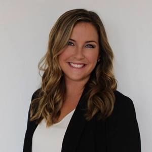 Meet your Posher, Courtney